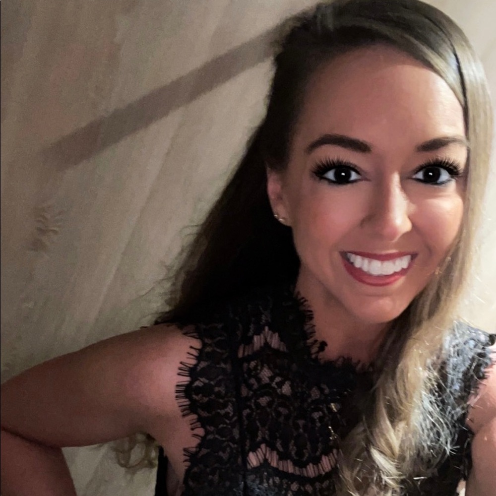 Meet your Posher, Britne